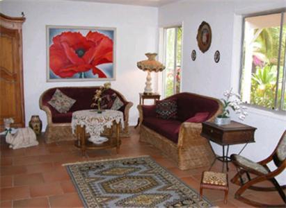 Lava Tree Tropic Inn Pahoa Экстерьер фото